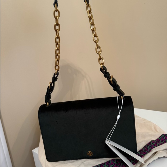 New - Picture 2 of 5